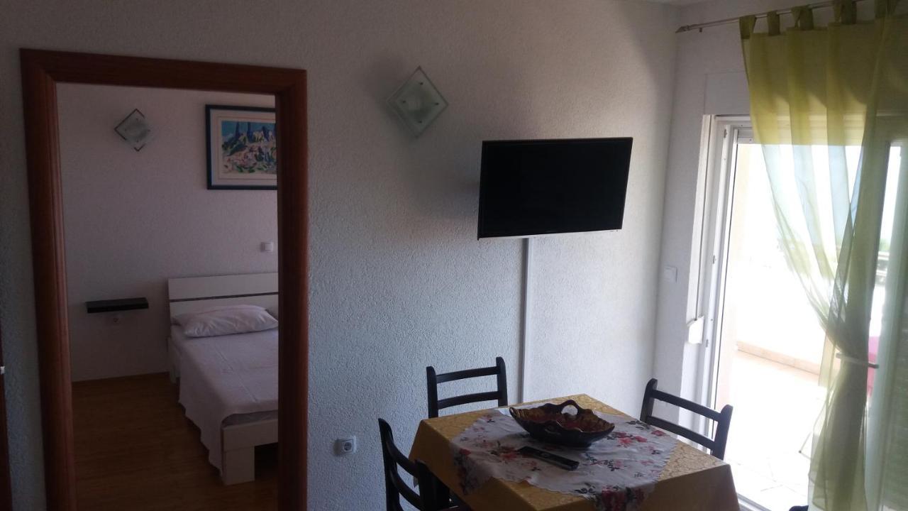 Spacious Comfort Apartment Duće Exteriör bild